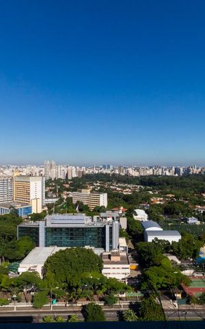 Apartamento à venda com 70m², 2 quartos e 1 vagaVista - Cobertura