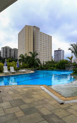 Apartamento à venda com 90m², 2 quartos e 2 vagas Apartamento à venda com 90m², 2 quartos e 2 vagasPiscina