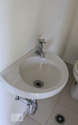 Apartamento à venda com 90m², 2 quartos e 2 vagas Apartamento à venda com 90m², 2 quartos e 2 vagasLavabo
