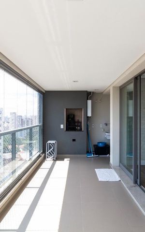 Apartamento à venda com 68m², 2 quartos e 2 vagasVaranda