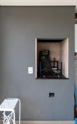 Apartamento à venda com 68m², 2 quartos e 2 vagasChurrasqueira da varanda