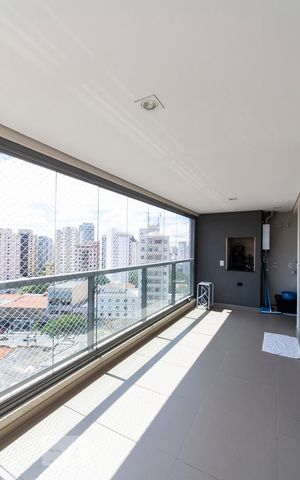 Apartamento à venda com 68m², 2 quartos e 2 vagasVaranda
