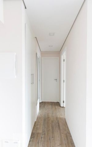 Apartamento à venda com 68m², 2 quartos e 2 vagasCorredor
