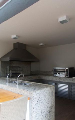 Apartamento à venda com 68m², 2 quartos e 2 vagasChurrasqueira