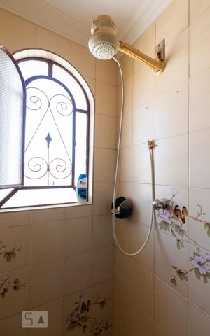 Casa à venda com 150m², 3 quartos e 1 vagaSuíte - Quarto 2