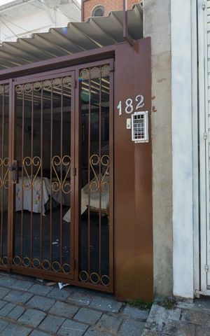 Casa à venda com 150m², 3 quartos e 1 vagaFachada