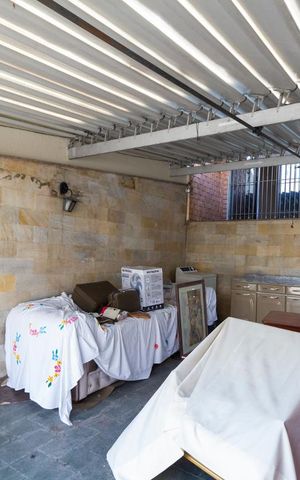 Casa à venda com 150m², 3 quartos e 1 vagaGaragem