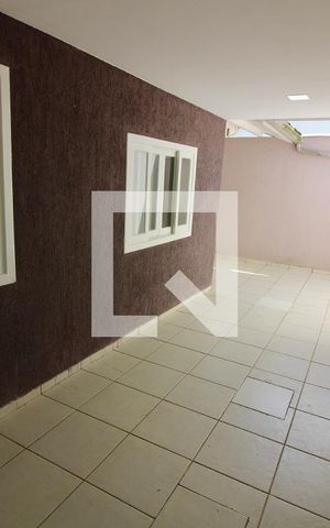 Casa de condomínio à venda com 240m², 3 quartos e 1 vaga Casa de condomínio à venda com 240m², 3 quartos e 1 vagaQuintal