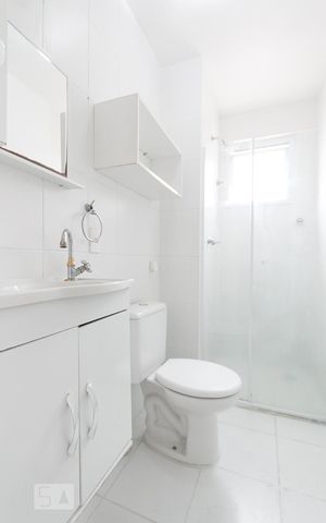 Apartamento à venda com 45m², 2 quartos e 1 vagaBanheiro 