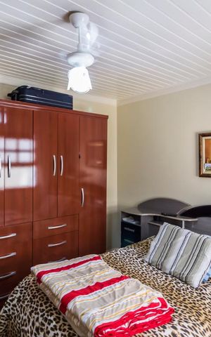 Casa à venda com 155m², 3 quartos e 1 vagaQuarto 1
