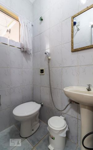 Casa à venda com 155m², 3 quartos e 1 vagaBanheiro edícula