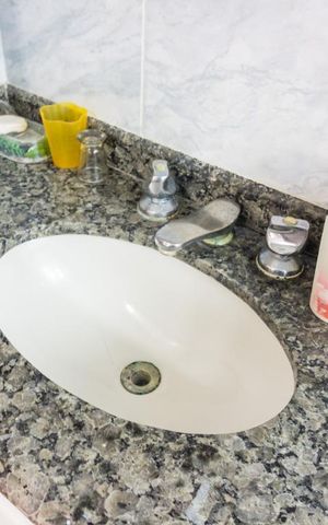 Casa à venda com 210m², 3 quartos e 5 vagasBanheiro Suite 3