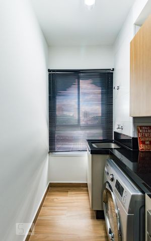 Studio à venda com 44m², 1 quarto e 1 vaga Studio à venda com 44m², 1 quarto e 1 vagaÁrea de Serviço