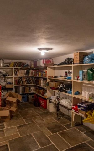 Casa para alugar com 850m², 4 quartos e 6 vagas Casa para alugar com 850m², 4 quartos e 6 vagasDepósito