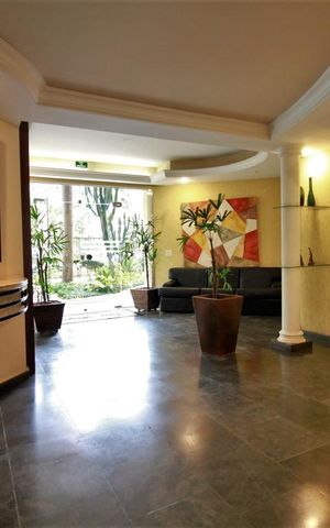 Apartamento à venda com 68m², 2 quartos e 2 vagasHall social