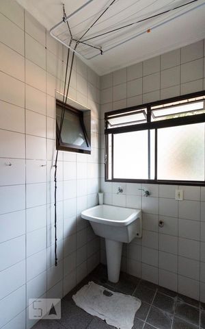 Apartamento à venda com 78m², 3 quartos e 1 vagaÁrea de serviço