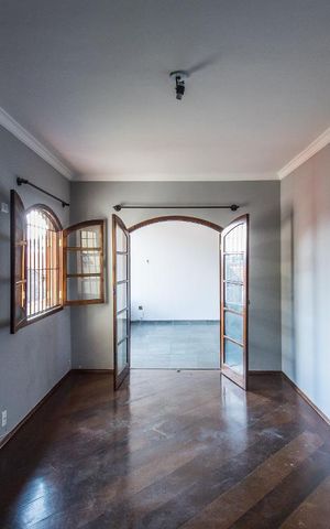 Casa à venda com 160m², 2 quartos e 3 vagasSuíte 1