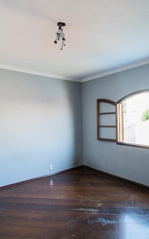 Casa à venda com 160m², 2 quartos e 3 vagasSuíte 2