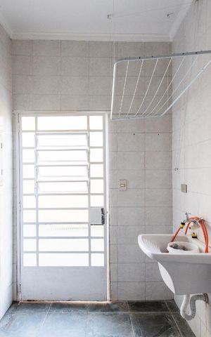 Casa à venda com 160m², 2 quartos e 3 vagasÁrea de Serviço