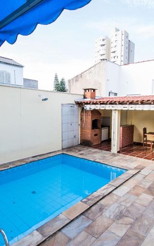 Casa à venda com 160m², 2 quartos e 3 vagasPiscina e Churrasqueira