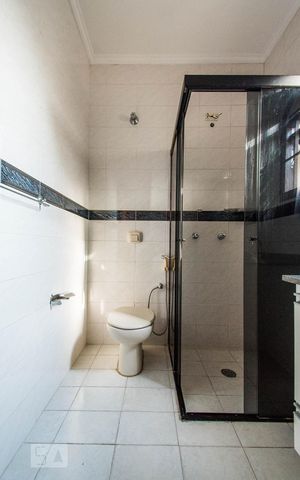 Casa à venda com 160m², 2 quartos e 3 vagasBanheiro 1 / Suíte