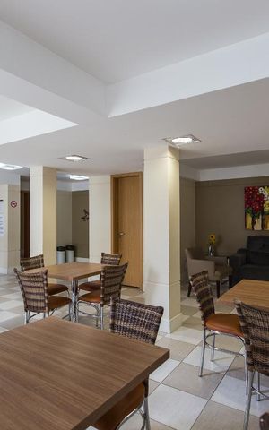 Apartamento para alugar com 55m², 2 quartos e 1 vagaSalão de Festas Adulto