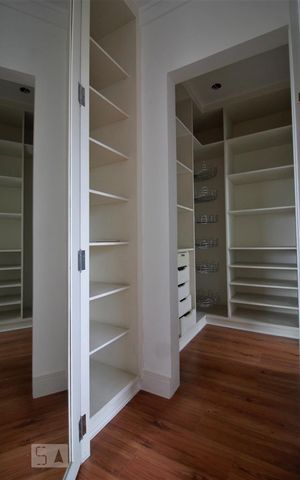 Apartamento para alugar com 90m², 2 quartos e 3 vagasCloset