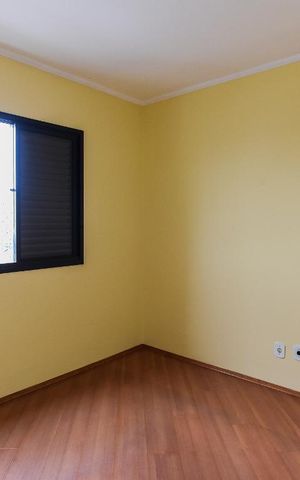 Apartamento à venda com 75m², 3 quartos e 2 vagas Apartamento à venda com 75m², 3 quartos e 2 vagasSuíte