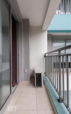 Studio à venda com 20m², 1 quarto e sem vaga Studio à venda com 20m², 1 quarto e sem vagaSacada