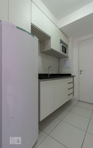 Studio à venda com 20m², 1 quarto e sem vaga Studio à venda com 20m², 1 quarto e sem vagaCozinha