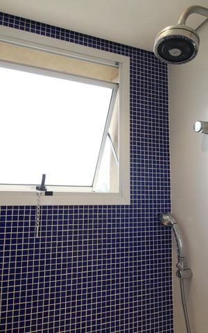 Apartamento à venda com 141m², 3 quartos e 2 vagasChuveiro
