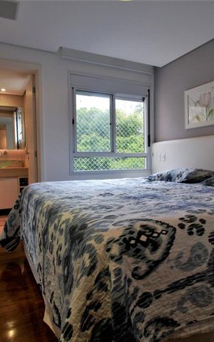 Apartamento à venda com 141m², 3 quartos e 2 vagasSuíte 1