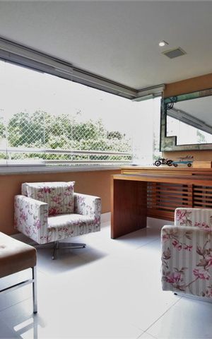 Apartamento à venda com 141m², 3 quartos e 2 vagasVaranda gourmet