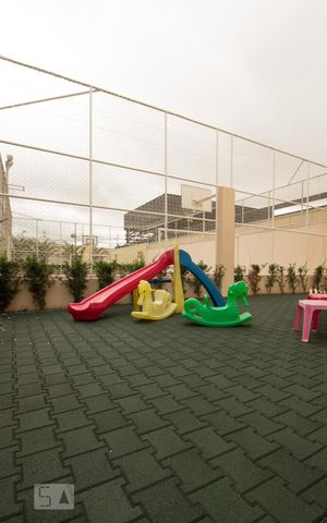 Apartamento para alugar com 72m², 3 quartos e 1 vaga Apartamento para alugar com 72m², 3 quartos e 1 vagaPlayground
