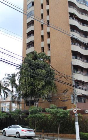 Apartamento à venda com 434m², 4 quartos e 4 vagasFachada