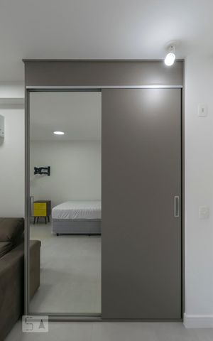 Apartamento à venda com 33m², 1 quarto e 1 vagaStudio (Armários)