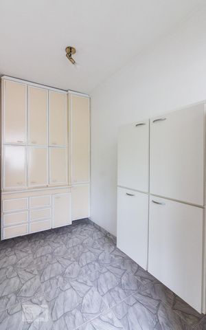 Apartamento à venda com 110m², 2 quartos e 1 vagaQuarto de Servico