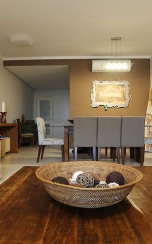 Casa à venda com 280m², 3 quartos e 4 vagasSala