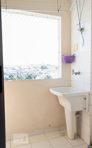 Apartamento à venda com 55m², 2 quartos e 1 vaga Apartamento à venda com 55m², 2 quartos e 1 vagaÁREA DE SERVIÇO