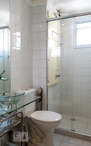 Apartamento à venda com 55m², 2 quartos e 1 vaga Apartamento à venda com 55m², 2 quartos e 1 vagaBANHEIRO
