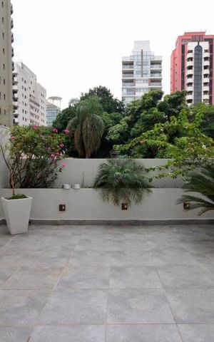 Apartamento à venda com 78m², 1 quarto e sem vagaVaranda