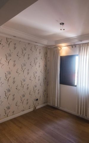 Apartamento à venda com 100m², 2 quartos e 2 vagasSala