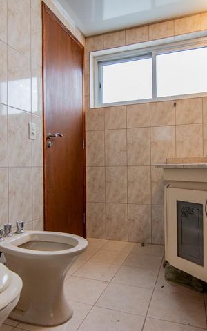 Apartamento à venda com 150m², 3 quartos e 2 vagas Apartamento à venda com 150m², 3 quartos e 2 vagasbanheiro do quarto 3