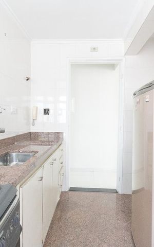 Apartamento para alugar com 57m², 2 quartos e 1 vagaCozinha 
