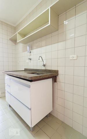 Apartamento para alugar com 65m², 2 quartos e 1 vagaCozinha