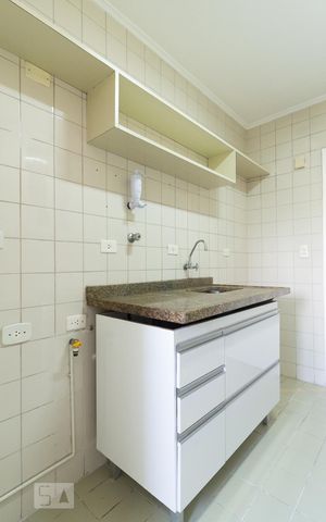 Apartamento para alugar com 65m², 2 quartos e 1 vagaCozinha