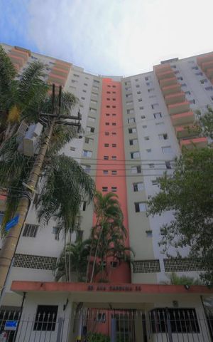 Apartamento para alugar com 68m², 2 quartos e sem vaga Apartamento para alugar com 68m², 2 quartos e sem vagaFachada