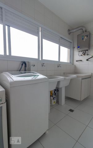 Apartamento à venda com 266m², 4 quartos e 4 vagasÁrea de Serviço