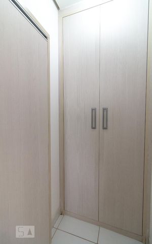 Apartamento à venda com 266m², 4 quartos e 4 vagasDispensa