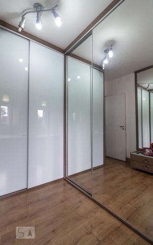Apartamento à venda com 266m², 4 quartos e 4 vagasSuíte 4